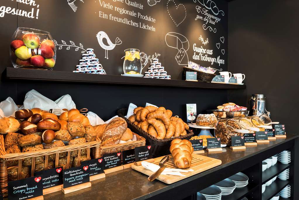 Motel One Hamburg Airport Restaurant photo